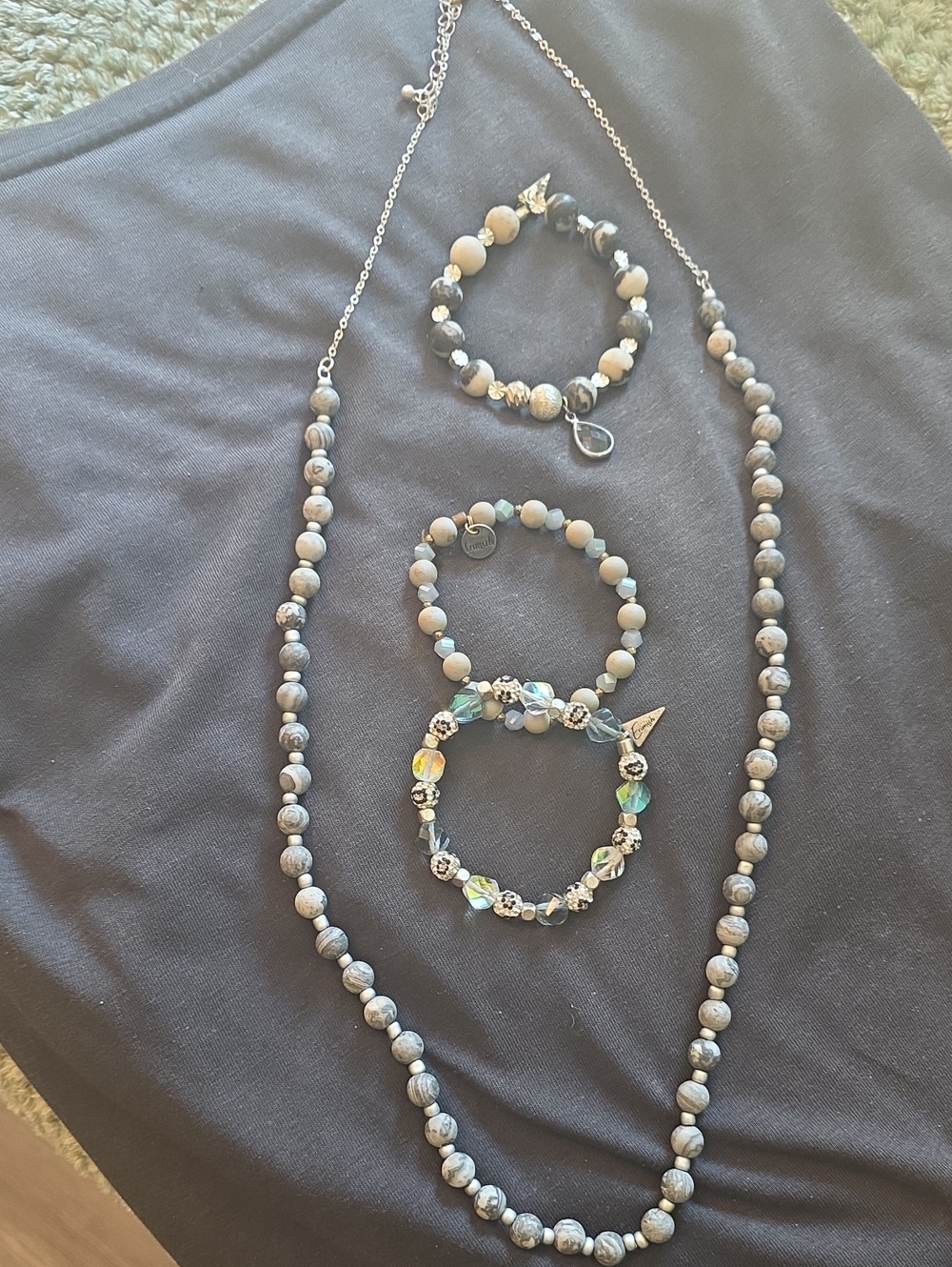 Neutral Beaded Necklace and Bracelet Set - Versatile Gray and Cream Jewelry